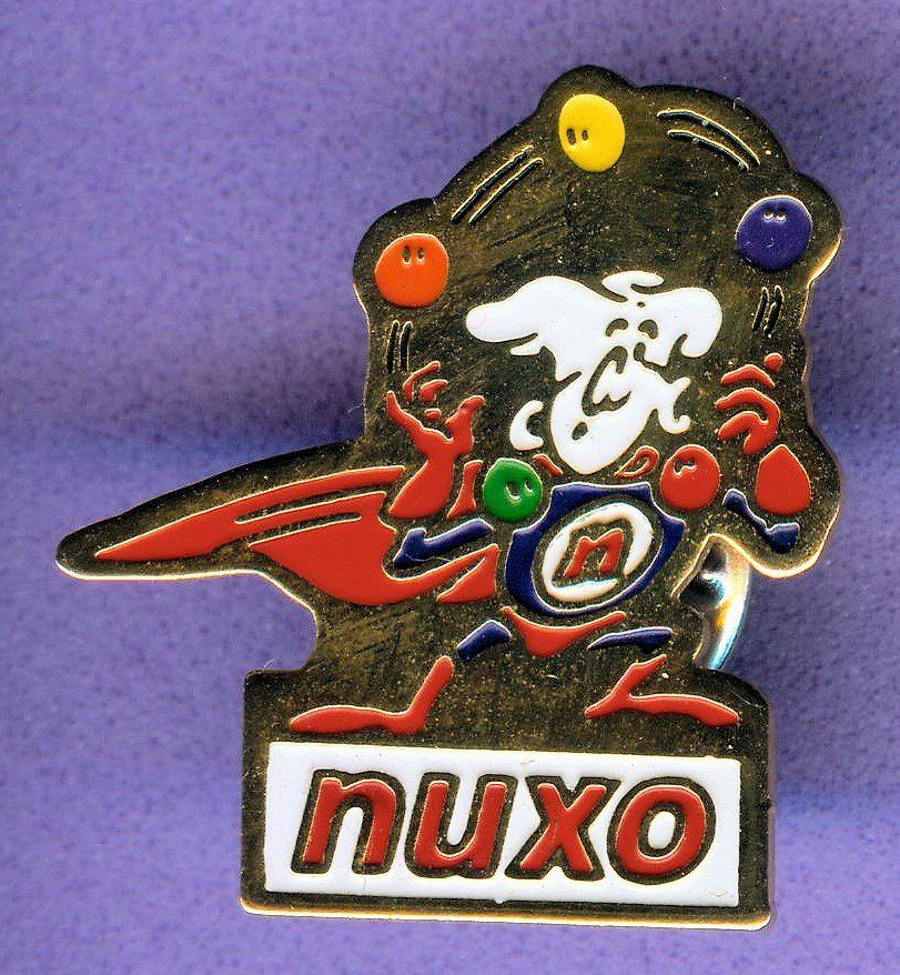 Placchette & Badge: nuxo  Brotaufstrich – Usato da Winterthur venduto da Sammleroase
