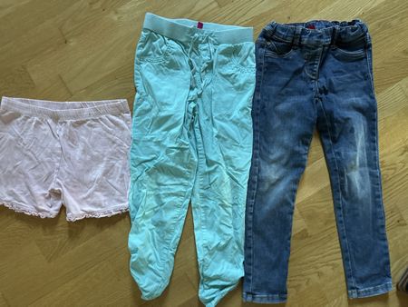 3 Mädchen Hosen Gr. 116
