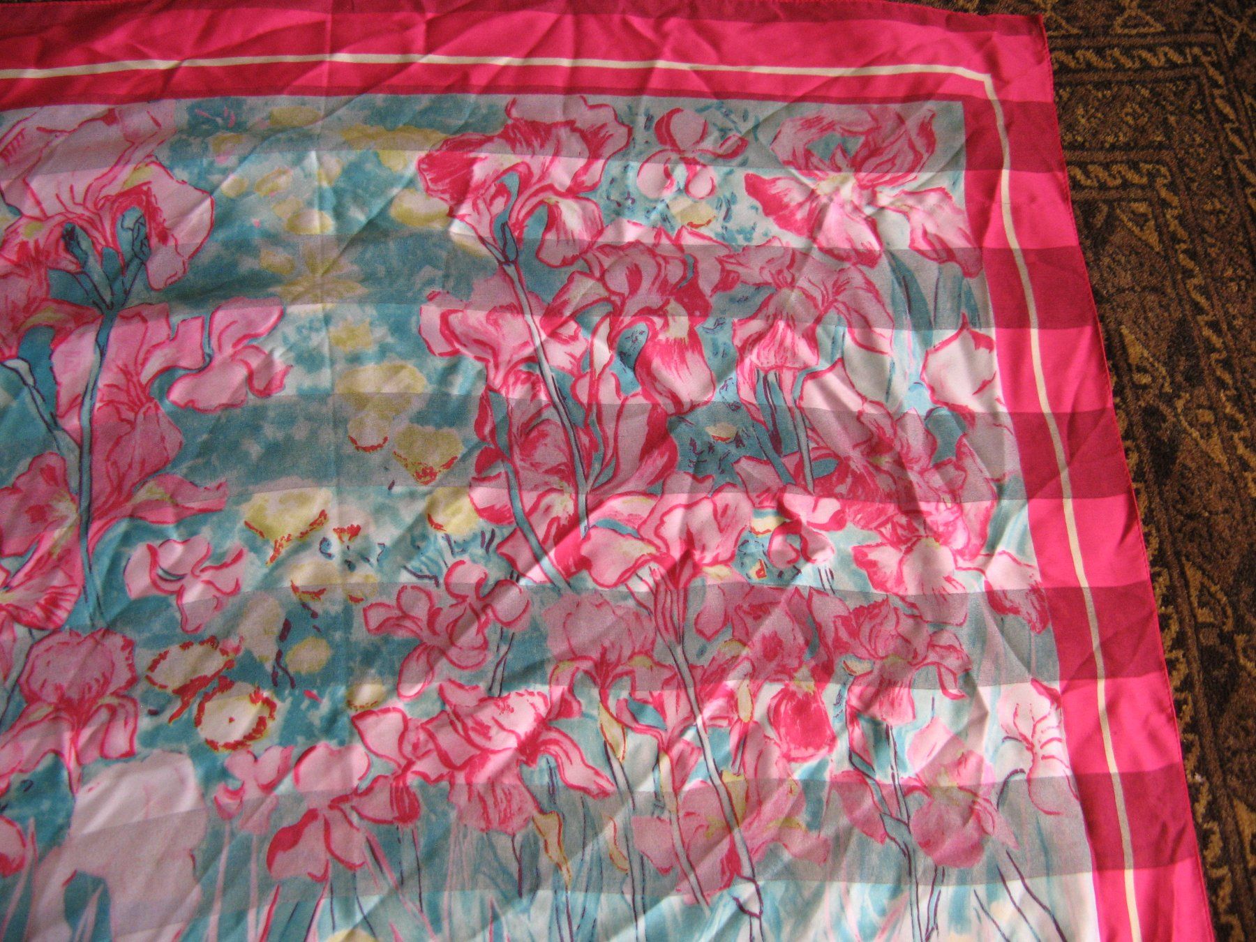 Foulard & Sciarpe: Foulard Roger L. Paris, Lahmy – Usato da Zürich venduto da apil 2