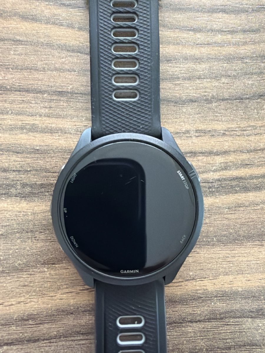 Garmin Smartwatch: Garmin Forerunner 265 / Black 46mm – Usato da Bülach venduto da Pin75 1