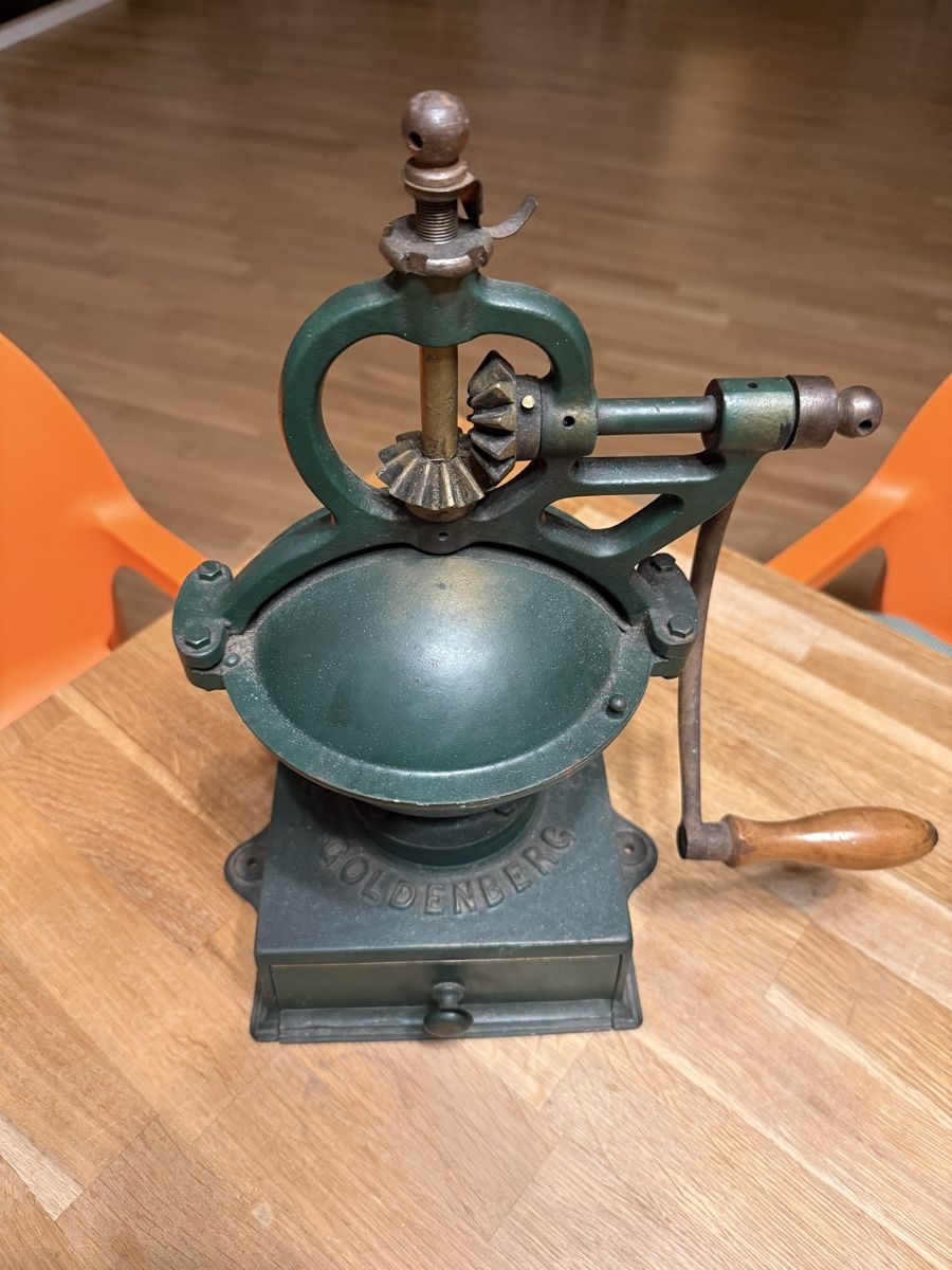 Elettrodomestici da cucina: Antike Goldenberg Mühle Kaffemühle – Usato da Goldach venduto da Messerguru