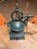 Antike Goldenberg Mühle Kaffemühle