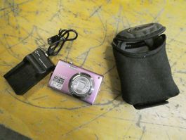 Appareil photo rose Nikon Coolpix S4000 avec chargeur