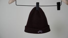 Nike Beanie Mütze bordeaux lila dunkel Damen Herren