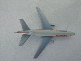 Flugzeug Swissair Modell DC-10 guter Zustand