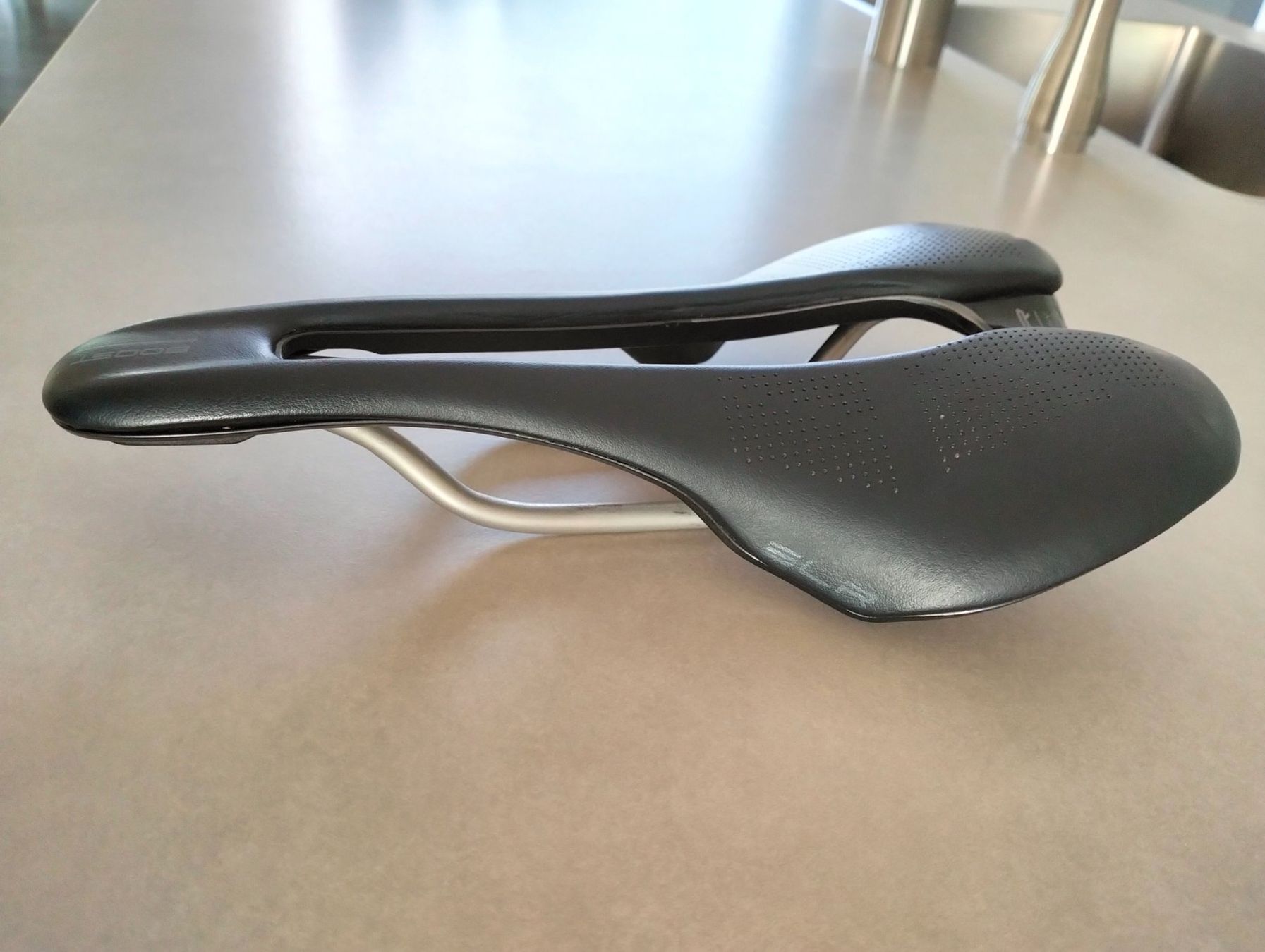 Selle Italia Pezzi di ricambio: Selle Italia SLR BOOST Superflow Ti316 Rail – Usato da Uster venduto da KarlZH 6