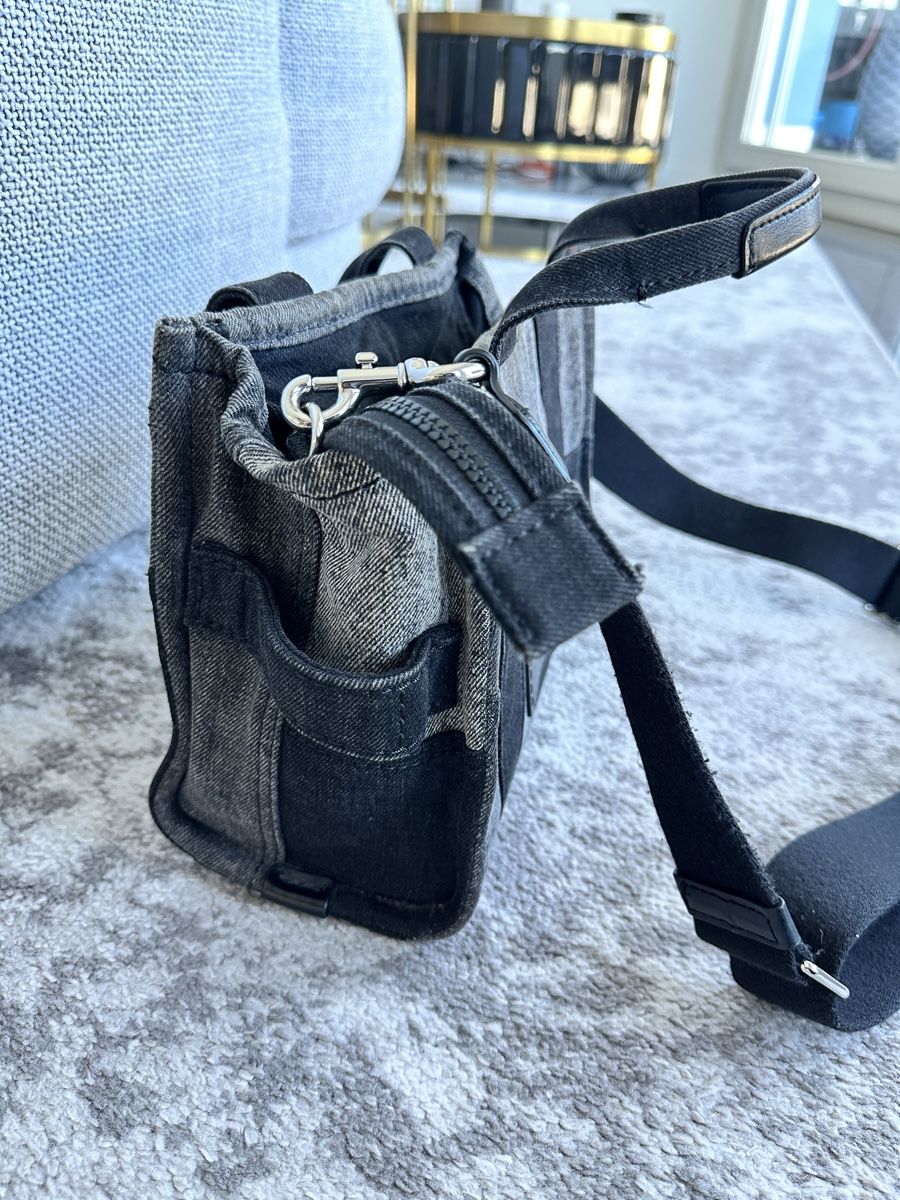 Marc Jacobs Taschen für Damen: Marc Jacobs The Denim Mini Tote Bag – Gebraucht aus Wädenswil von runwayhysteria 5