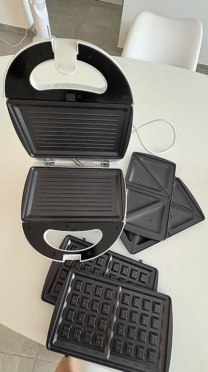 Komplettküchen: Tostapane con piastre – Gebraucht aus massagno von sof_fx2q 1