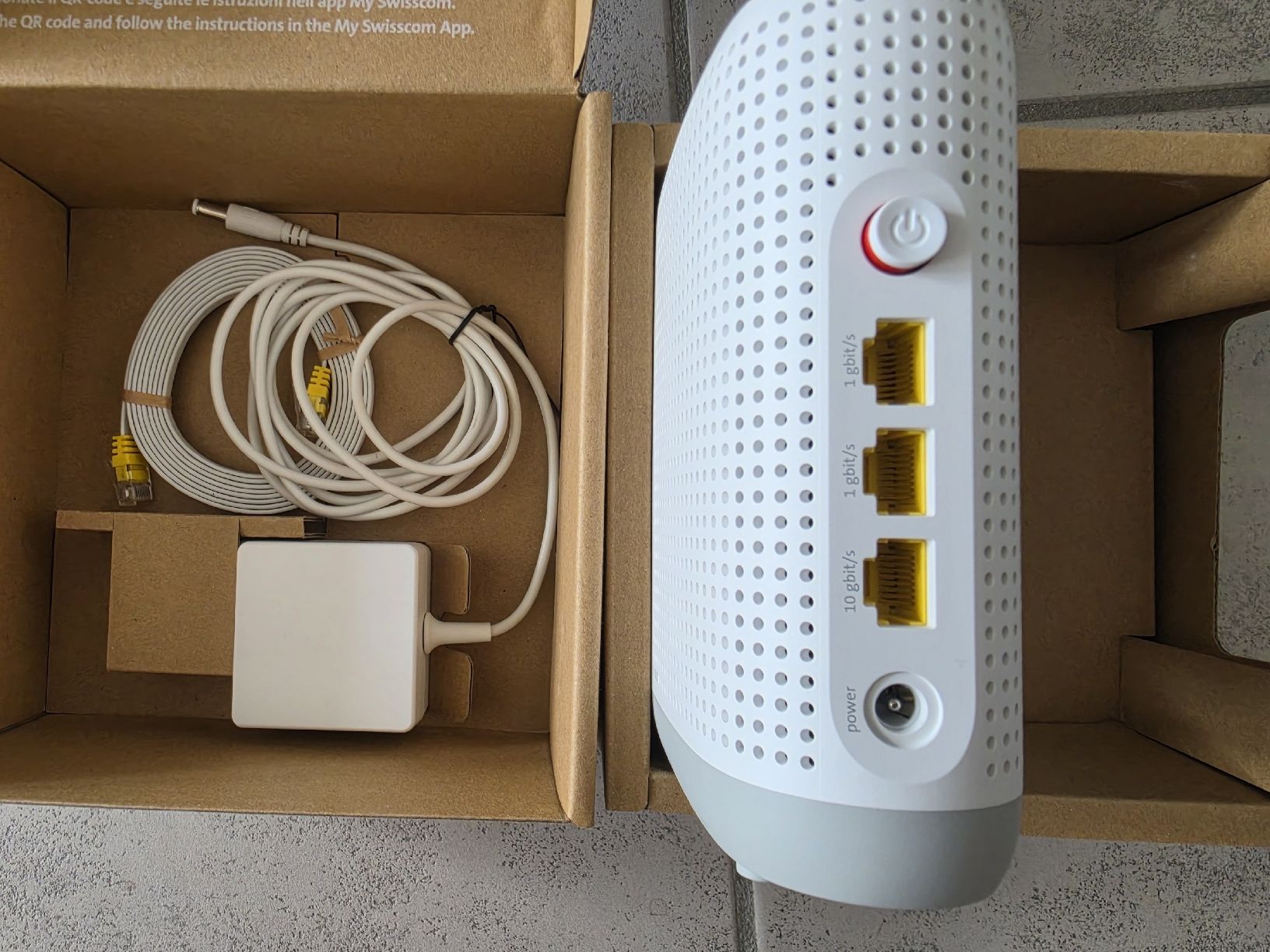 Swisscom WiFi: Swisscom WLAN-Box 5 Pro – Nuovo (secondo la descrizione) da Neuenhof venduto da nightflight.81 2