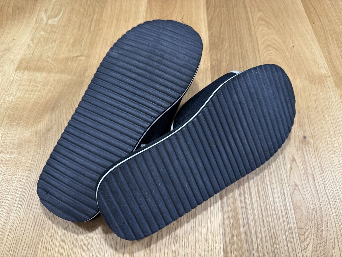 Puma Chaussures hommes: Puma Schlarpen Grösse 46 Schwarz – D'occasion à Wallisellen par FabianB 2