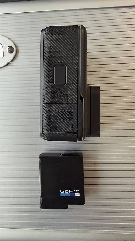 Action Cam: GoPro Hero 5 Black – Usato da Tramelan venduto da Fabienne196322 1