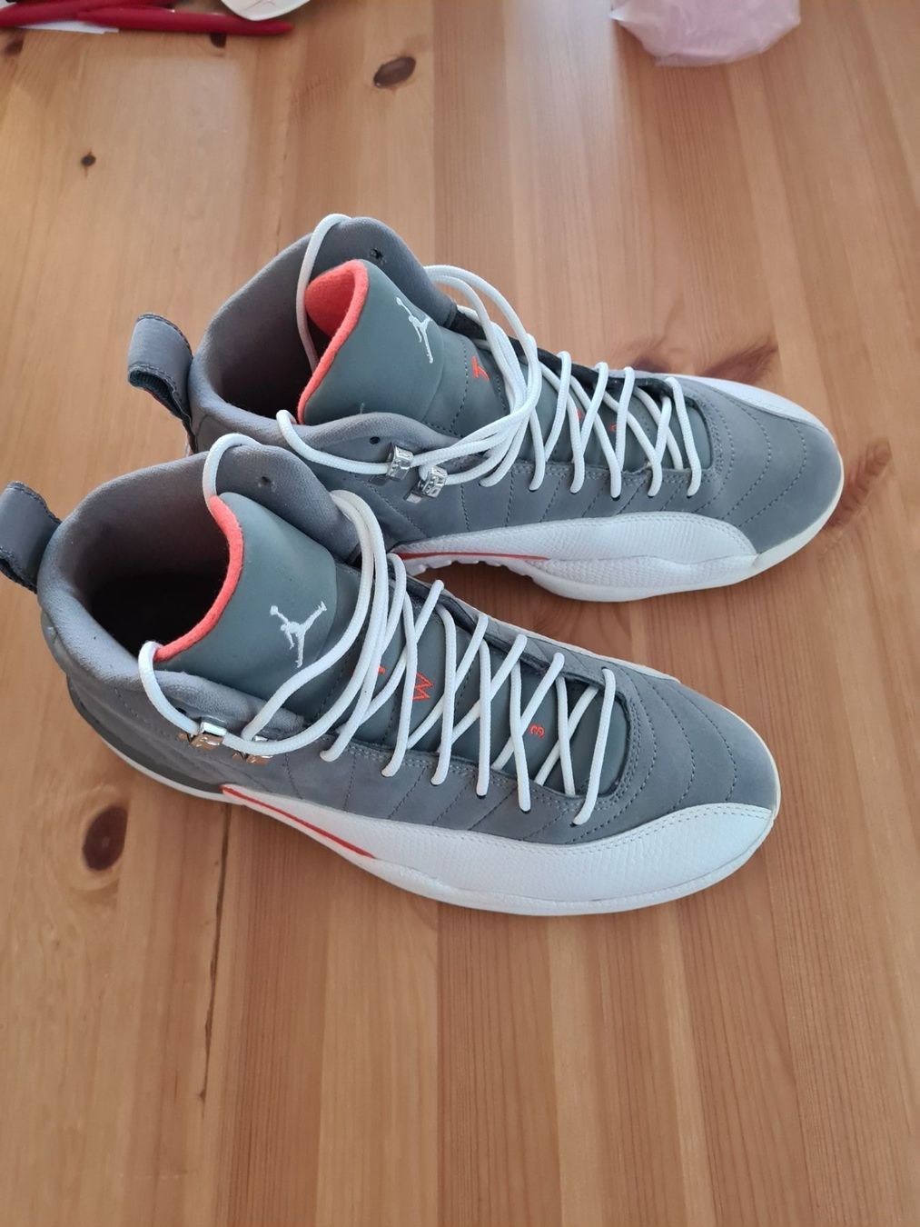 Scarpe da uomo: Air Jordan 12 Retro – Usato da Rotkreuz venduto da Bibi2405 1