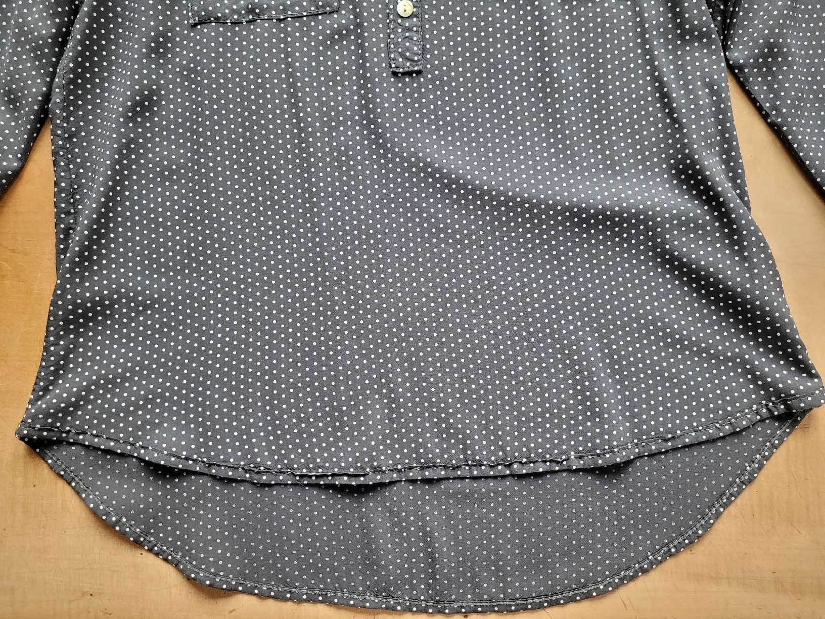 Blusen: Hübsche Bluse, gekauft bei NILE. 100% Viskose – Gebraucht aus Zürich von Engiadinabassa 3
