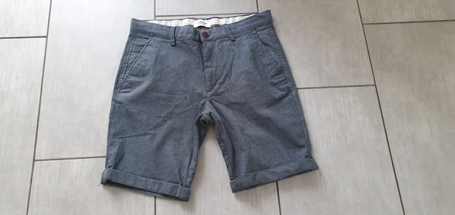 Jack & Jones Pantaloni: Jack & Jones Shorts, Gr. M Regular – Usato da Wallenwil venduto da Rainbow45