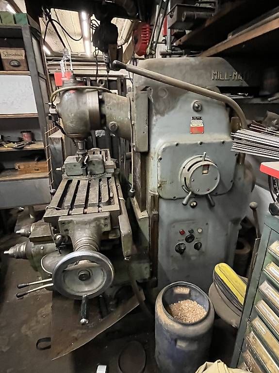 Tutte le macchine: Fräsmaschine – Usato da Zürich venduto da DJ1999 1