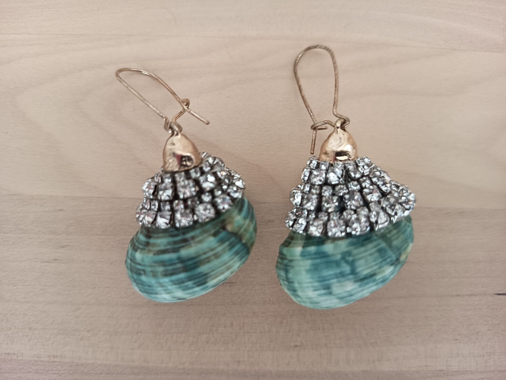 Orecchini pendenti & Orecchini a lobo: Earrings Set – Nuovo (secondo la descrizione) da Basel venduto da beg_6v7r 2