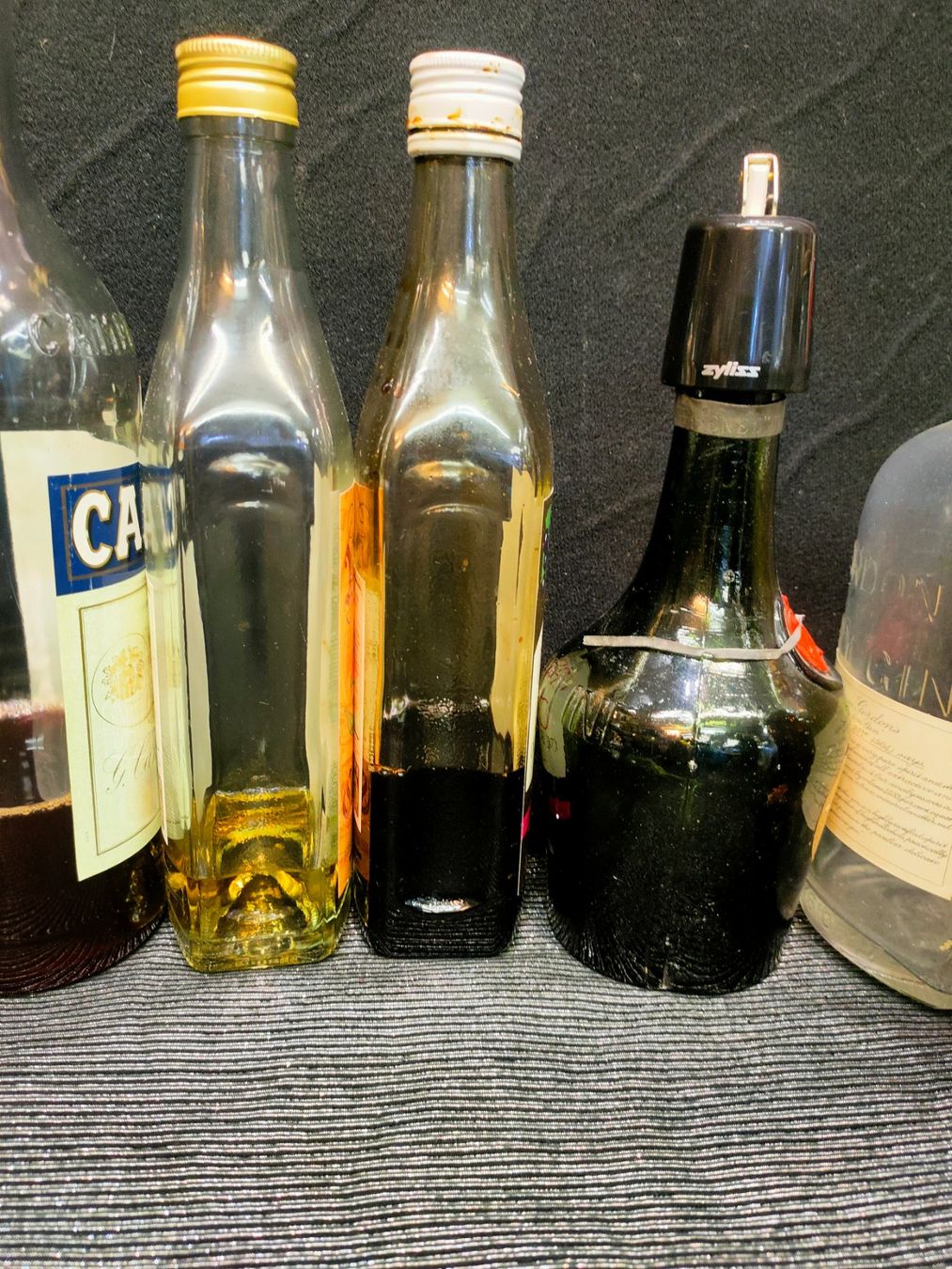 Bevande alcoliche: LOT 8 BOUTEILLES D'ALCOOL DIVERSES – Usato da Genève venduto da Leboucheoreilles 8