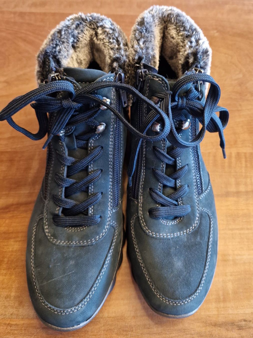 Damenschuhe: Winterschuh halbhoch 38 – Gebraucht aus Giswil von movo08 1