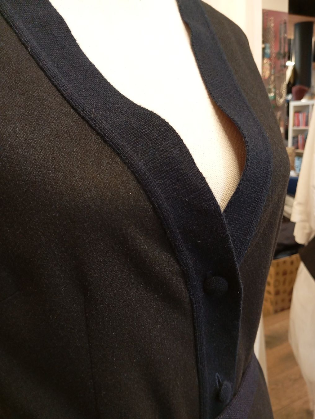 Vestiti: Altuzarra Wollkleid Grösse 40 – Usato da Unterägeri venduto da rockundco 2