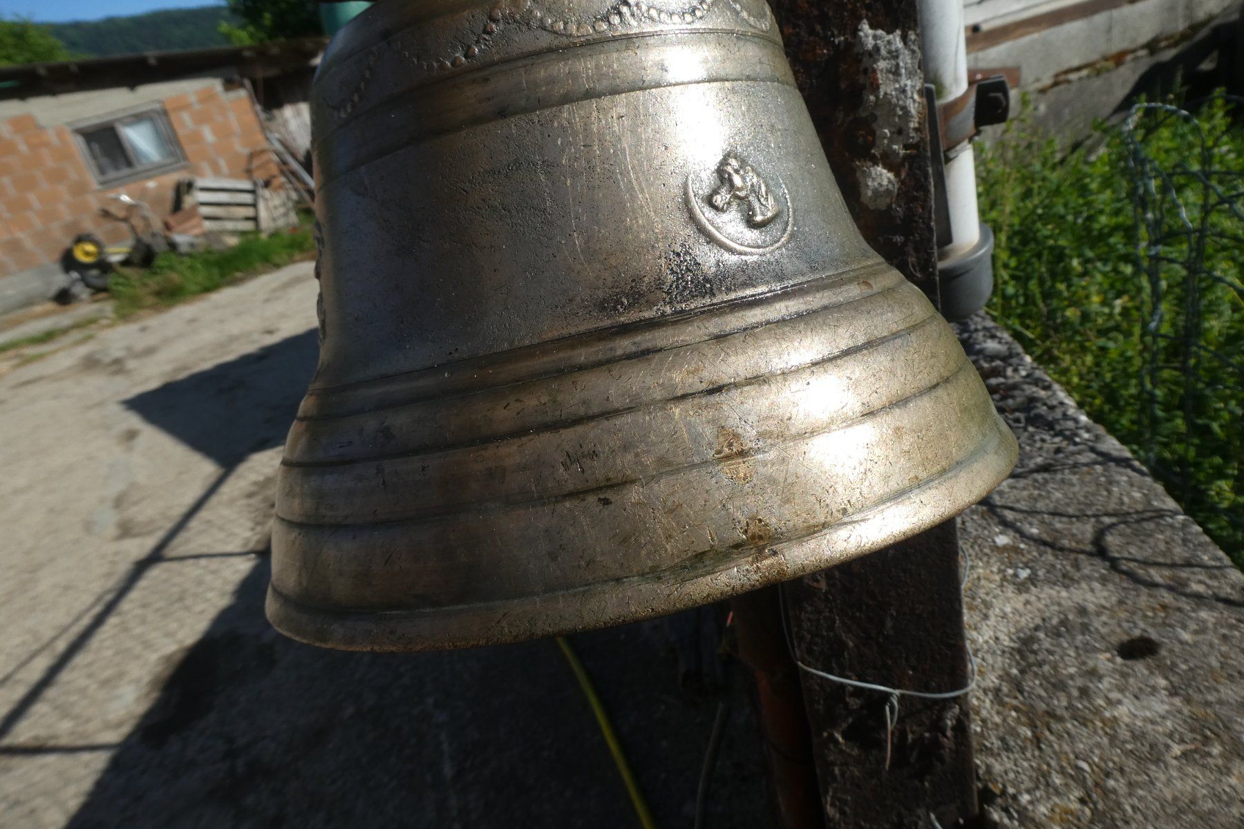 Campanacci mucche: Cloche Rohrbasser .Chatel ST denis – Usato da Fontaines NE venduto da monloisir 3