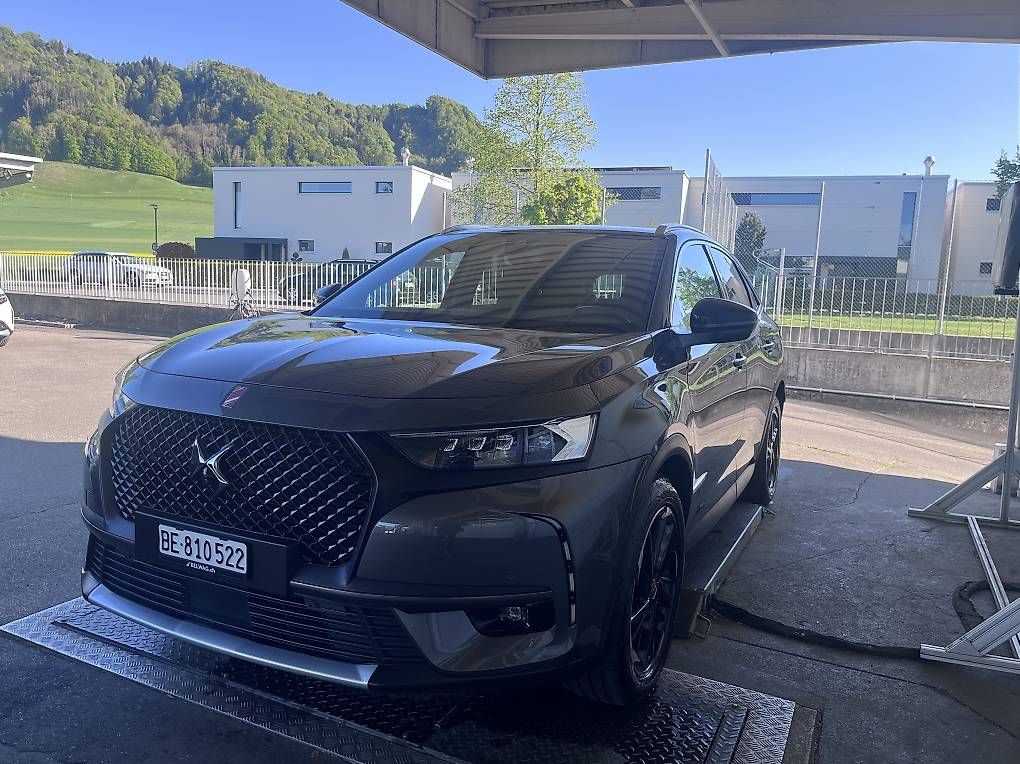 Automobili: DS 7 Crossback Performance Line 1.6 PureTech 180 – Usato da Bern venduto da nat_796j 1
