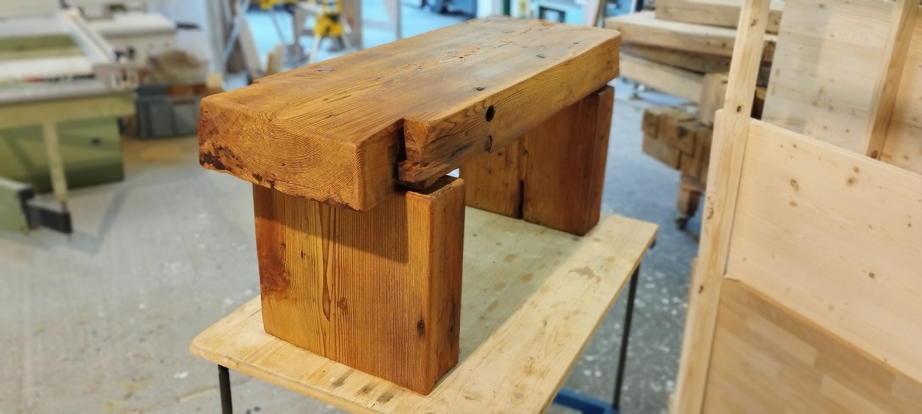 Bancs: Sitzbank aus Altholz rustikal Schweizer Holz – Neuf avec emballage d'origine à Jonschwil par BrunnerHandwerk 2