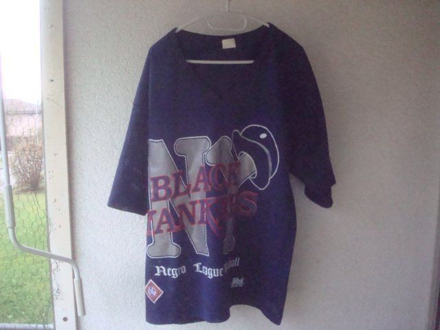 Chicago Blackhawks Canottiere & Pantaloni: BLACK YANKEES – Usato da Ostermundigen venduto da Wyatt-Earp