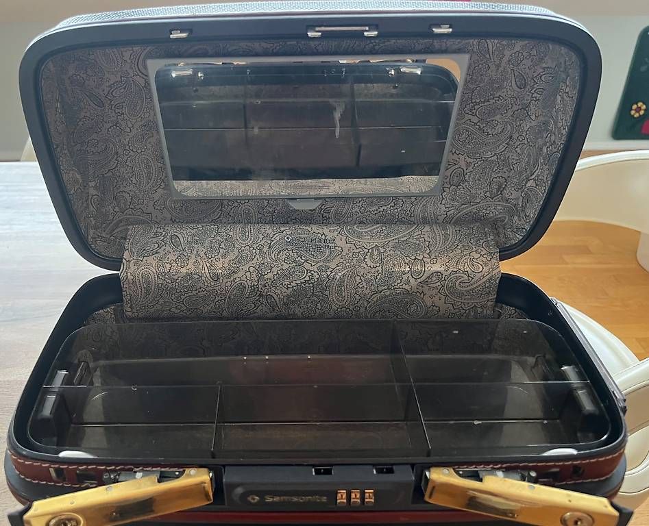 Samsonite Valises de voyage: Kosmetikkoffer Samsonite – D'occasion à Zürich par Gabriele06 3
