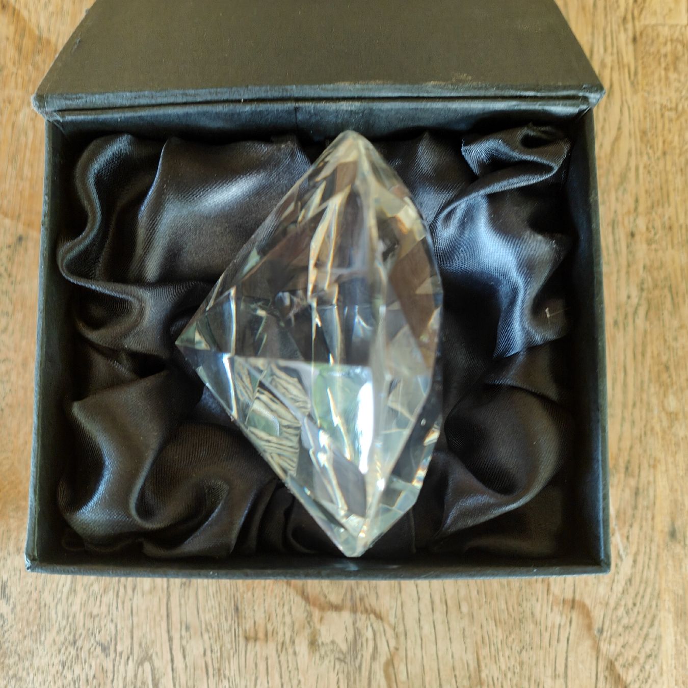 Swarovski Tutte le decorazioni: Glas Kristall Diamant Dekoration mit Box – Nuovo (secondo la descrizione) da Wetzikon ZH venduto da SparrowJack111 4