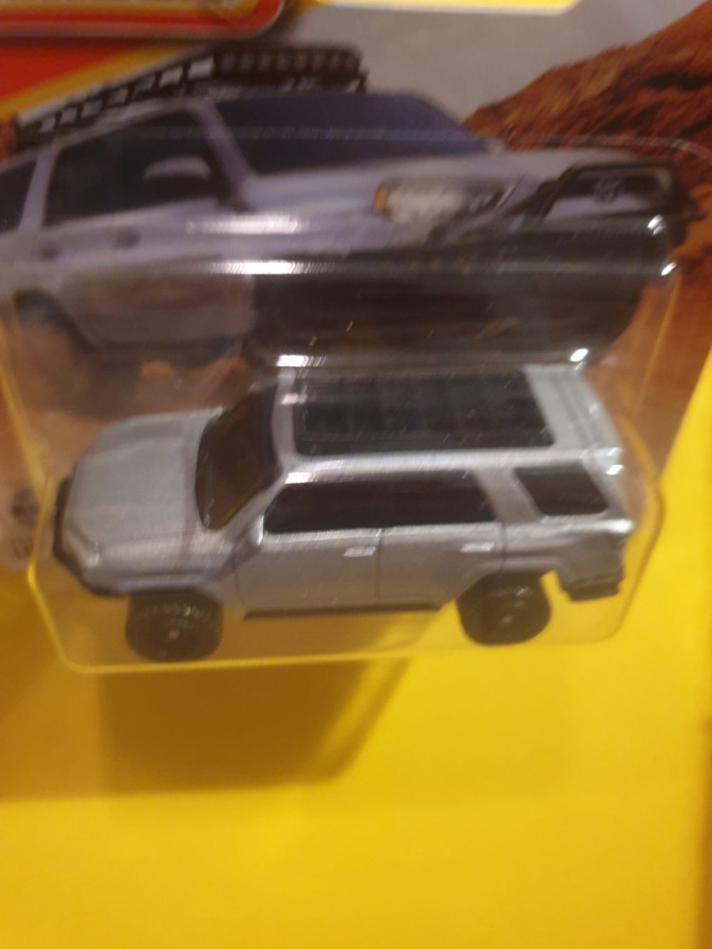 Matchbox Modellini d'auto: Matchbox 2019 TOYOTA 4RUNNER – Nuovo e nell'imballaggio originale da Oftringen venduto da Rotor 2