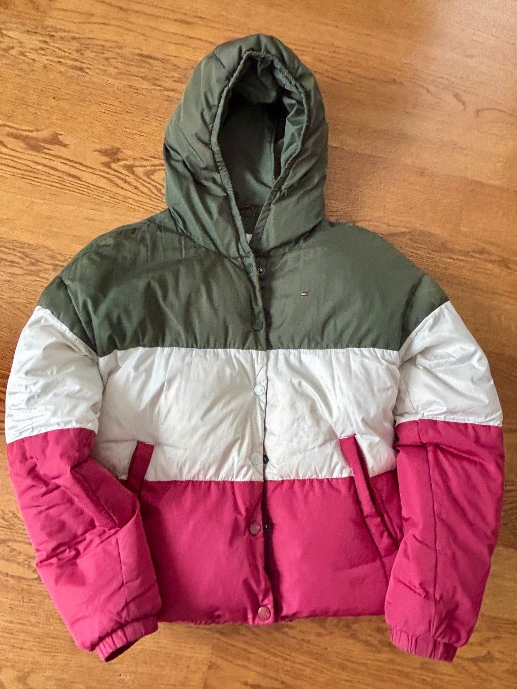 Tommy Hilfiger Giacche & Cappotti: Daunenjacke Mädchen – Usato da Einsiedeln venduto da chr_7gdr