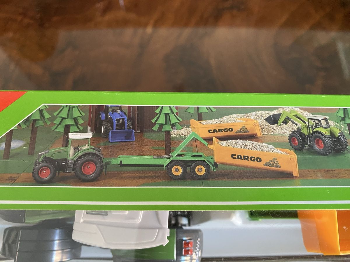 Siku Modellini d'auto: Siku Traktor mit Anhänger  – Nuovo e nell'imballaggio originale da St. Margrethen SG venduto da Alfista_159 3