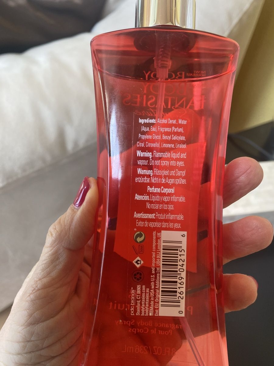 Sonstige Körperpflege: Body fragrance Pink Grapefruit – Gebraucht aus Belmont-sur-Lausanne von chu_vxf5 1