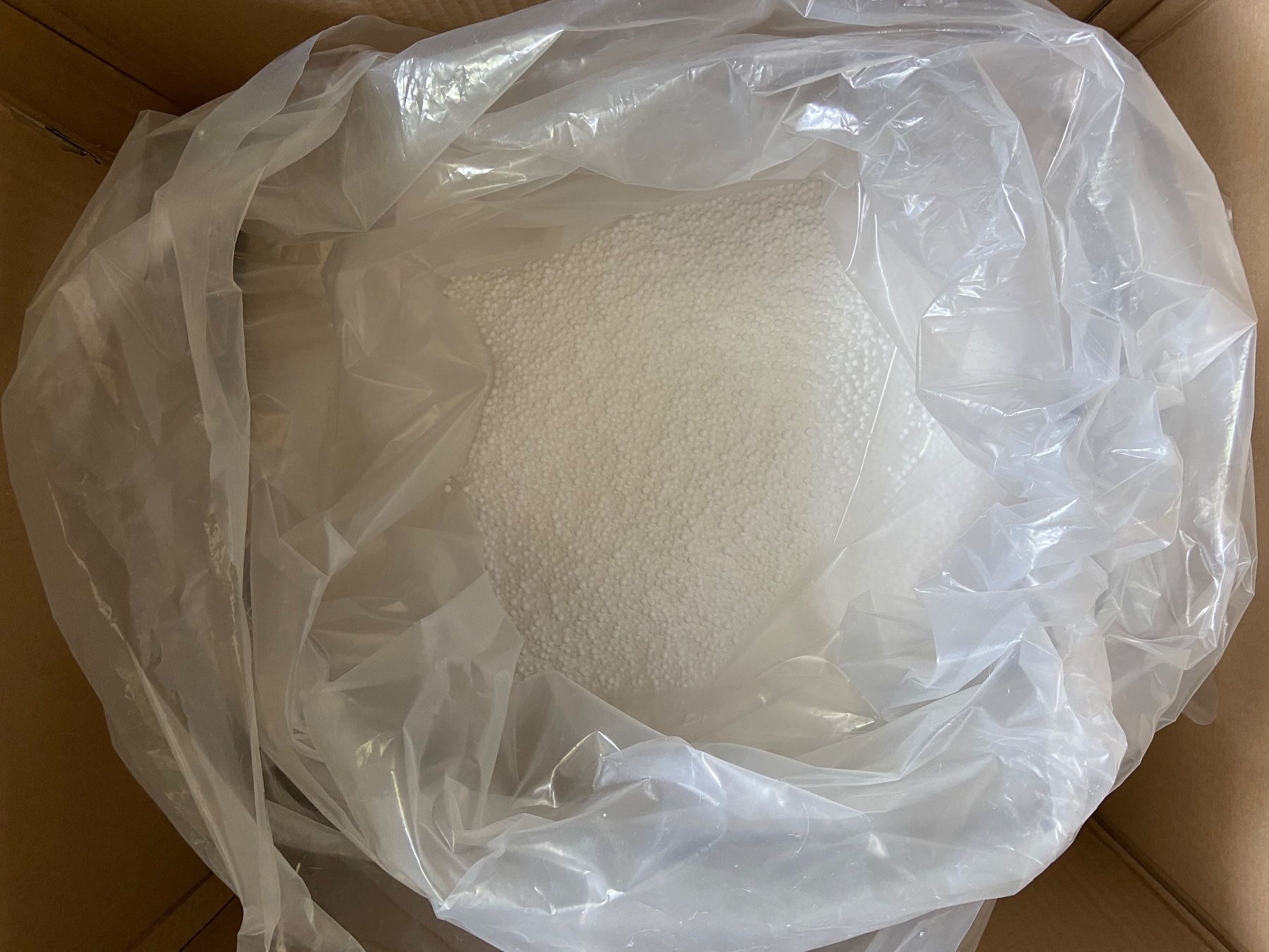 Materiale di riempimento: Billes de polystyrène pour rembourrage de coussin, pouf etc. – Nuovo e nell'imballaggio originale da Lausanne venduto da maintenant 4