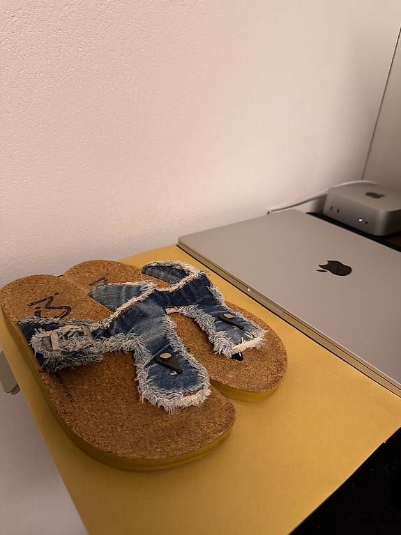 Scarpe da donna: Jeans Flip Flops Size 39 EU – Usato da Schübelbach venduto da Rahnmont 1