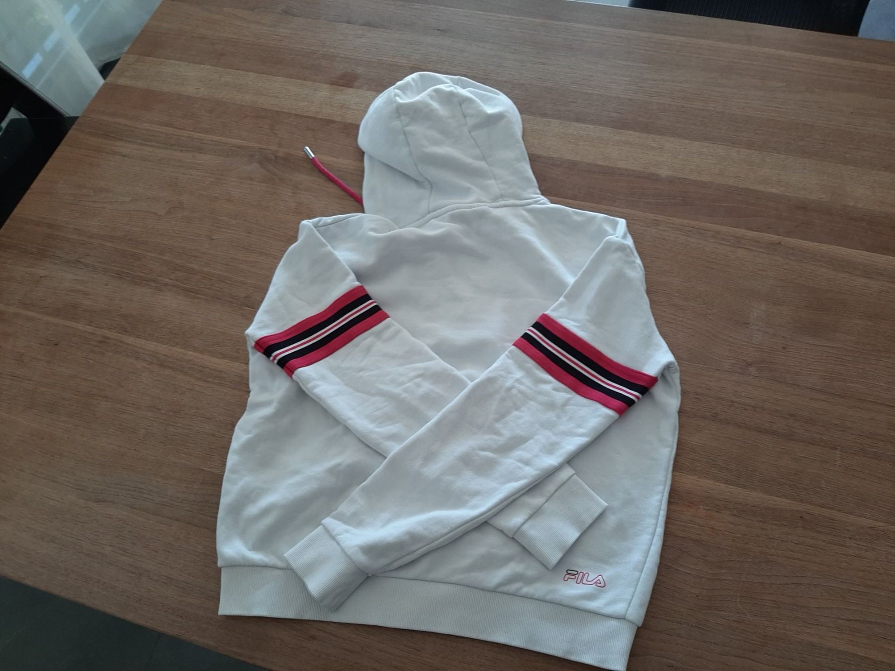Maglioni & Felpe: Fila Kapuzenpullover Grösse S /164 – Usato da Dübendorf venduto da Luuuusmeitli12 3