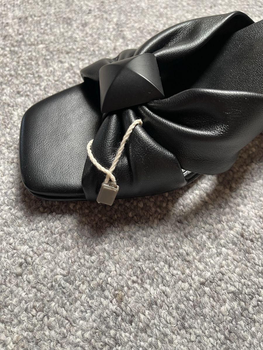 Scarpe da donna: Noa Harmon sandals black leather size 37 new – Nuovo e nell'imballaggio originale da Bellinzona venduto da Martayana 1