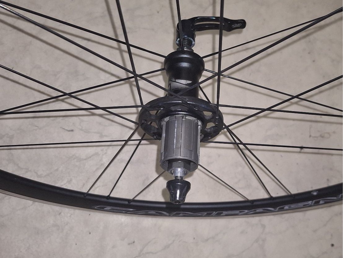 Campagnolo Pneumatici & Ruote complete: Hinterrad Campagnolo Scirocco C17 / Plus bitte lesen – Usato da Neuhausen venduto da Kloti21 6