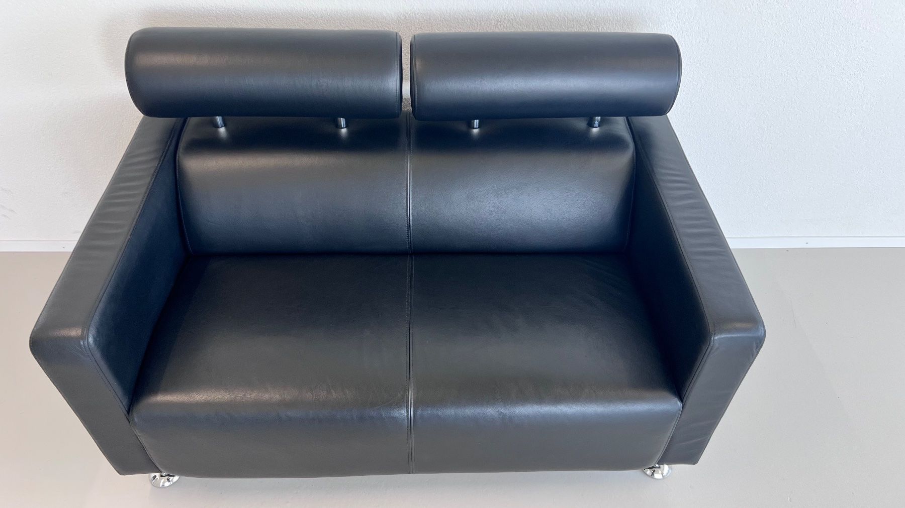 Sofas: 2er Echtleder-SOfa – D'occasion à Urtenen-Schönbühl par ved_g8bn 3