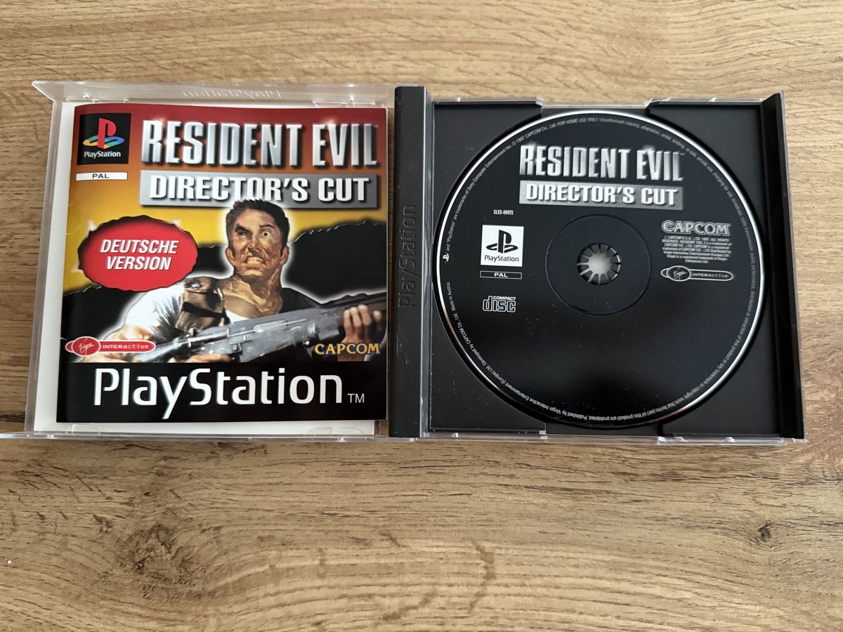 Sony Giochi: Resident Evil Director's Cut, PS1, Deutsche Version – Nuovo (secondo la descrizione) da Wetzikon ZH venduto da Rap_vh2l 1