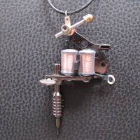Anhänger mit Kette Tattoo Machine III