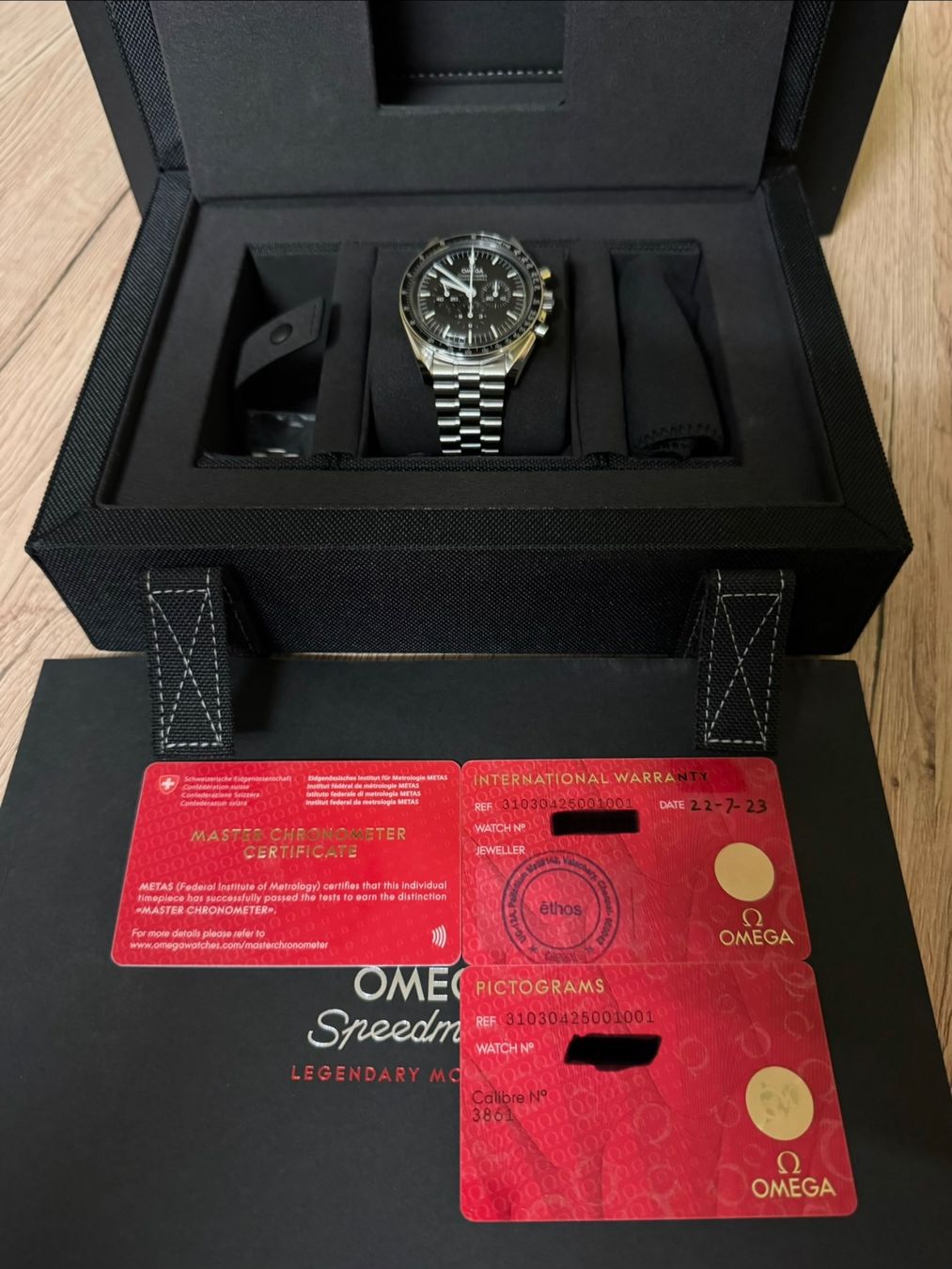 Omega Orologi: OMEGA SPEEDMASTER MOONWATCH PROFESSIONAL – Usato da Belp venduto da Piravin15