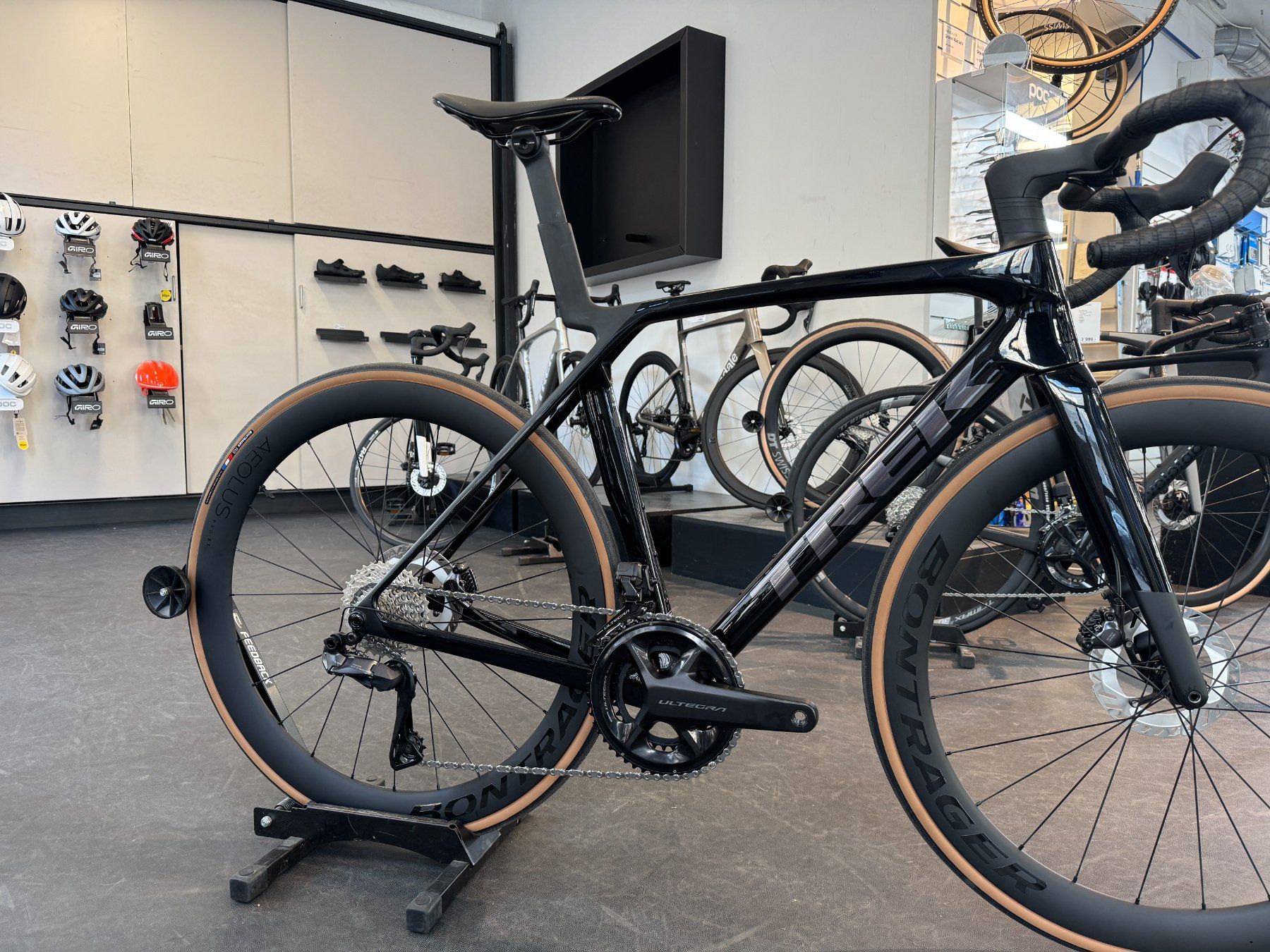 Trek Biciclette: Trek Madone SL 7 Gen 8, Grösse Medium – Nuovo e nell'imballaggio originale da Zürich venduto da Velofabrik01
