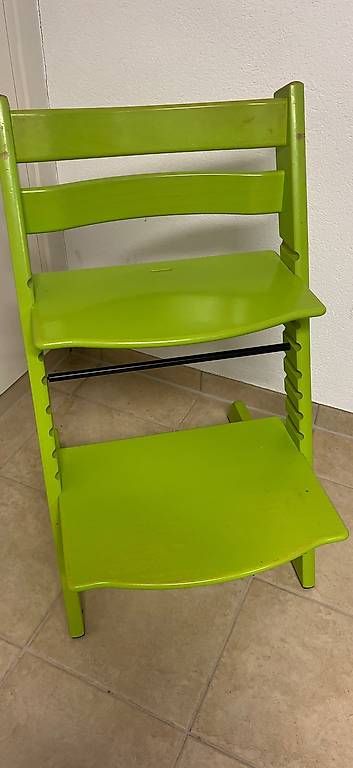 Stokke Chaises hautes: Stokke Tripp Trapp grün – D'occasion à Amriswil par takeoff99