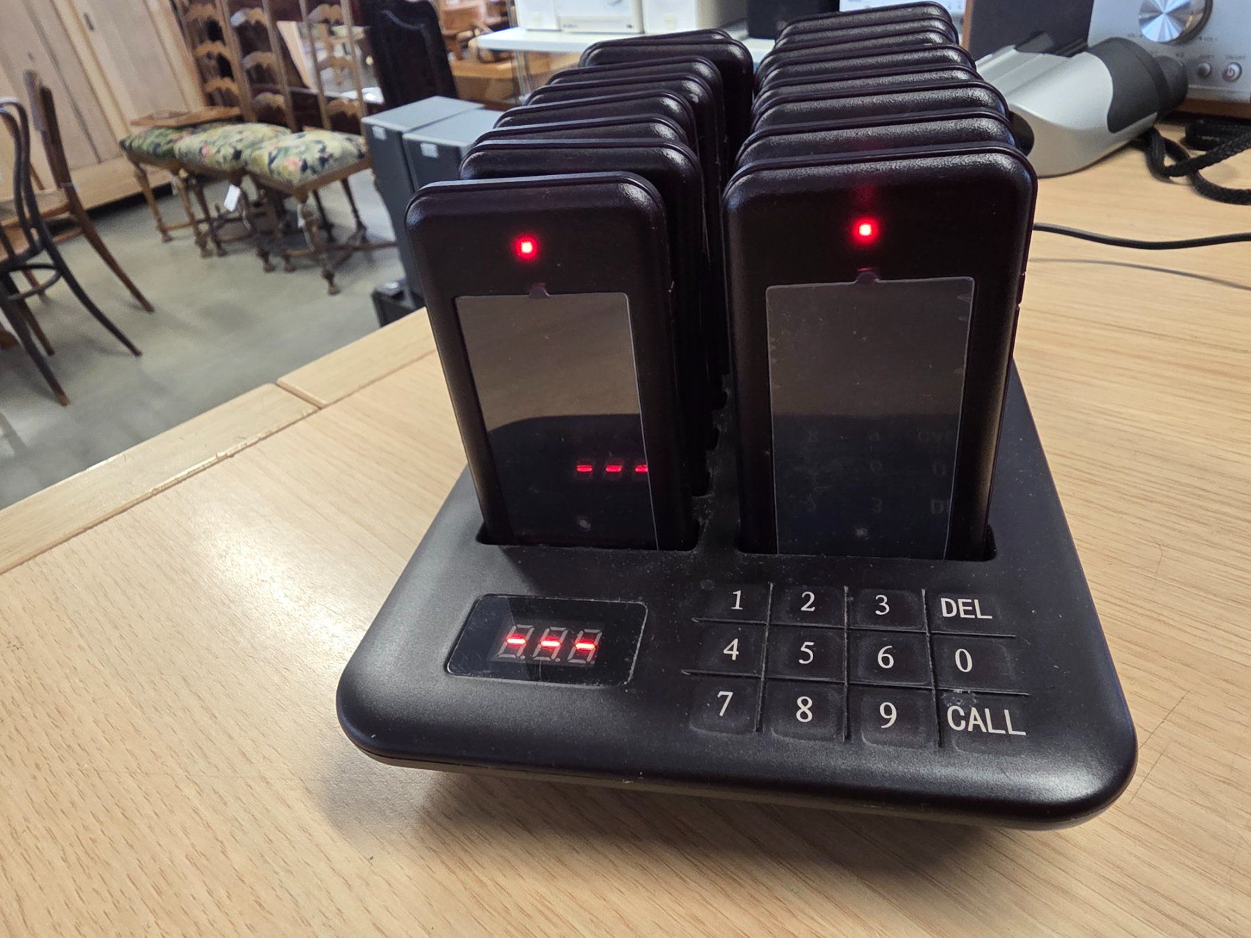 Registratore di cassa: Restaurant Pager System 16 – Usato da Chur venduto da FeschtlandBrockiChur 2