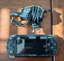 console psp modèle 1004 en bonne état 