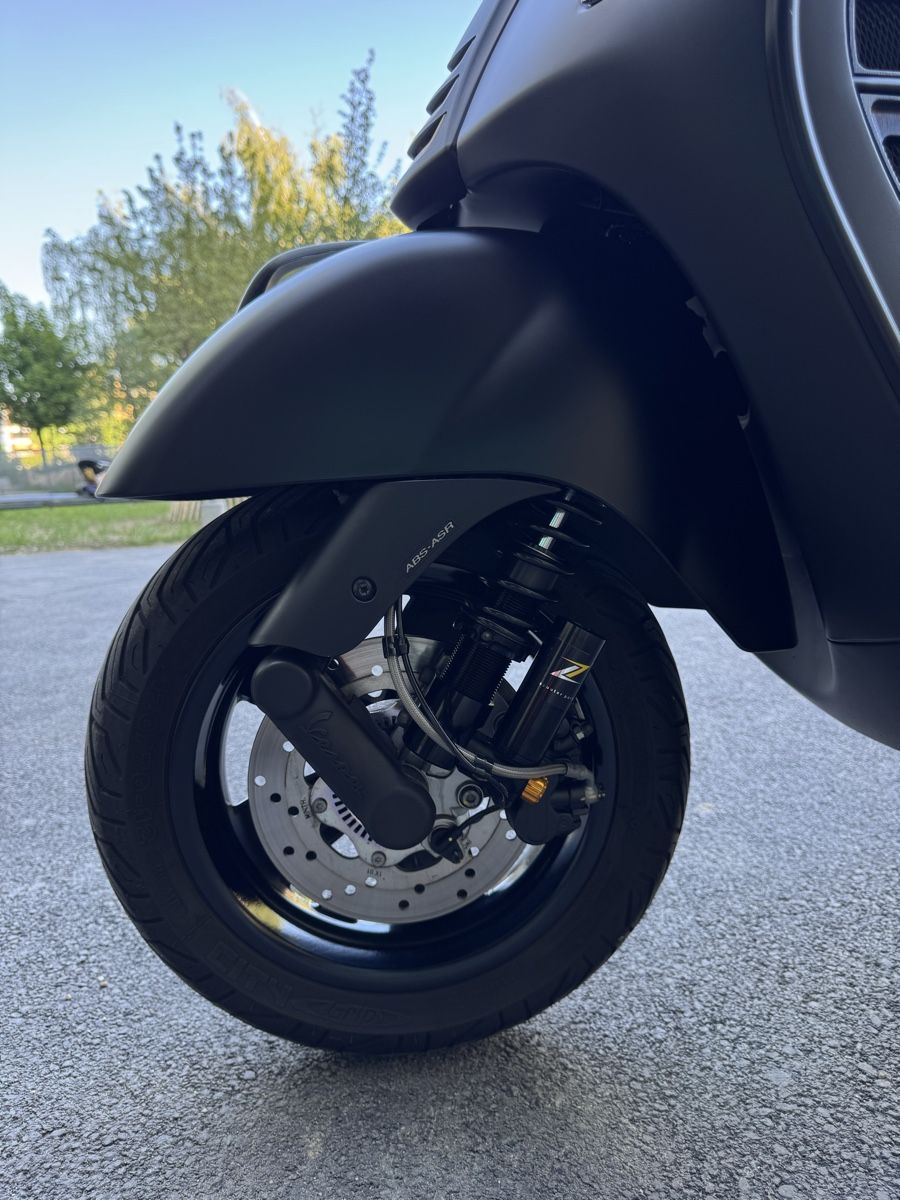 Piaggio Scooter: Vespa GTS 300 Super Tech ABS  – Usato da Lausanne venduto da sam_z67h 5