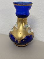 Hübsche Miniatur-Vase, Kobaltglas mit Golddekor 49