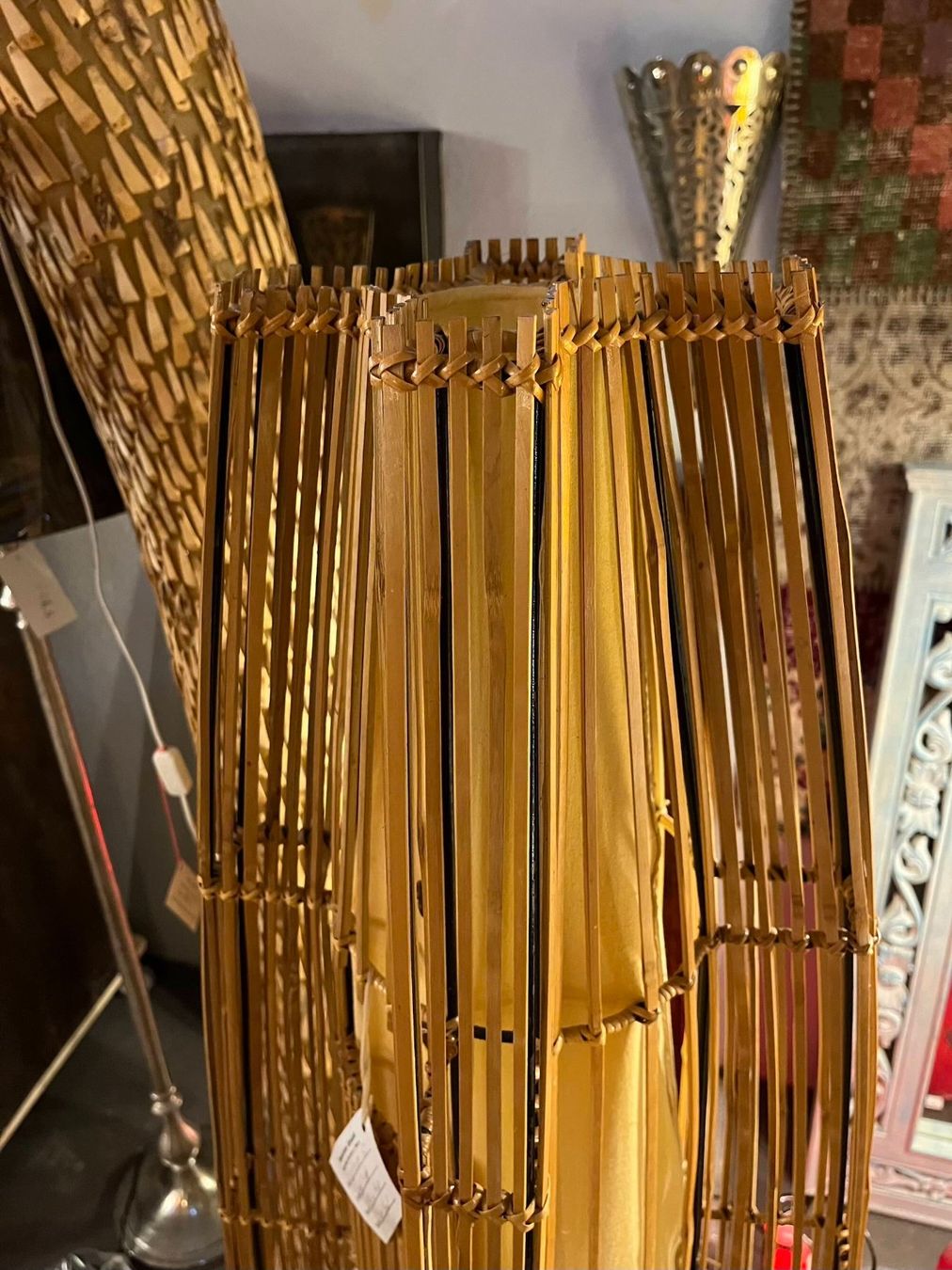 Lampade: Thai Stehlampe aus Bambus| LIQUIDATIONSVERKAUF – Nuovo (secondo la descrizione) da Zürich venduto da Hnikbay 1
