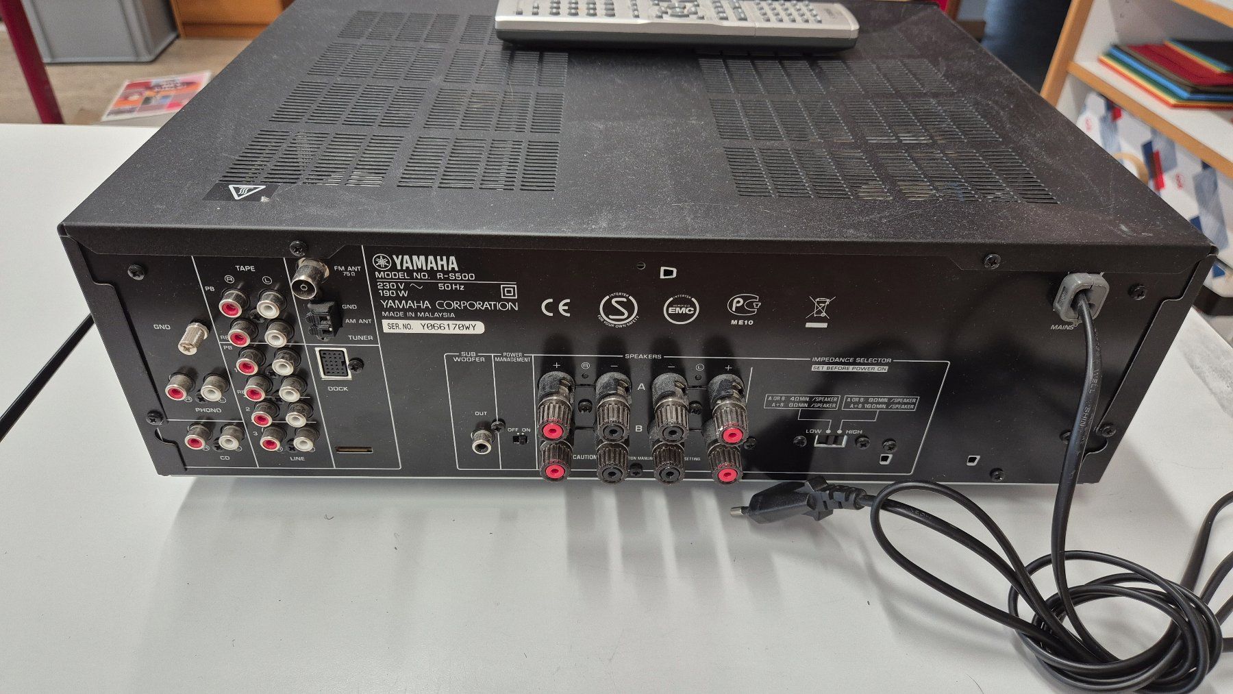 Ricevitori: Yamaha Receiver Verstärker R-S500 – Usato da Zürich venduto da Thevanboomer 1
